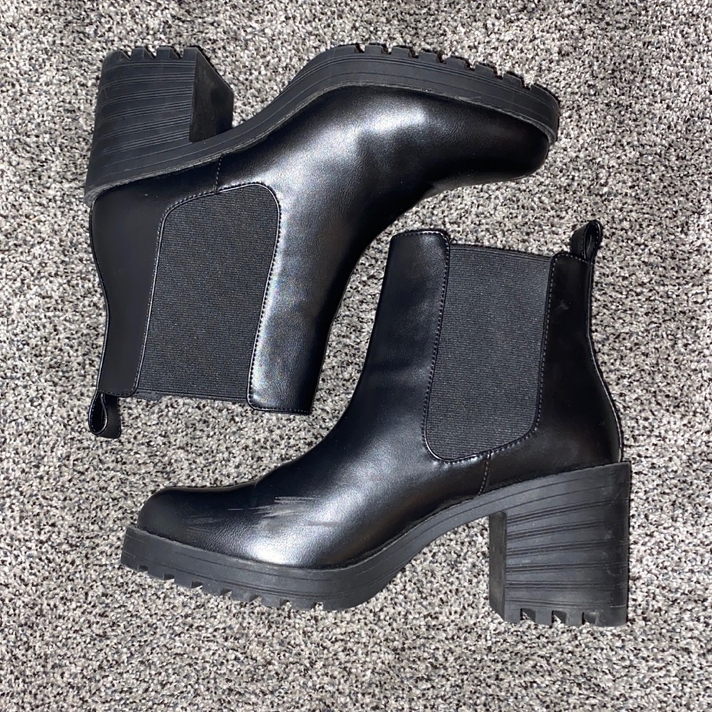 Black heeled ankle boots